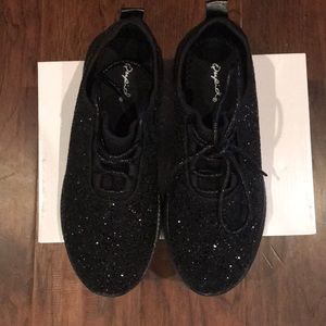 Black Glitter Tennis Shoes